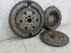 Комплект сцепления Renault Laguna 3 2008 8200328283