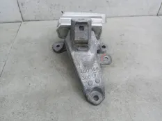 Кронштейн двигателя правый Audi A6 C7 2012 4G0199308