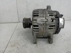 Генератор Renault Clio 3 2009 7711368380