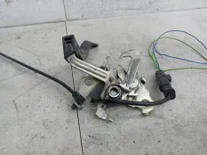 Замок капота Peugeot 3008 2010 9671599380