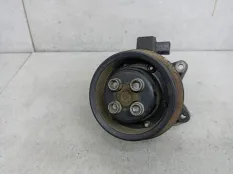 Водяная помпа Volkswagen Golf 5 2009 03C121004E