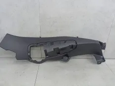 Обшивка салона задняя правая Renault Megane 4 2018 769177313R