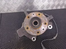 Кулак передний правый Renault Scenic 3 2012 400140080R