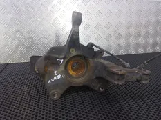 Кулак передний левый Renault Scenic 3 2012 400150083R