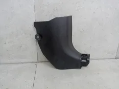 Накладка внутренняя на порог передняя правая Renault Kadjar 2018 768361335R