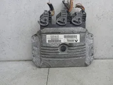 Блок управления двигателем Renault Megane 2 2006 8200509516