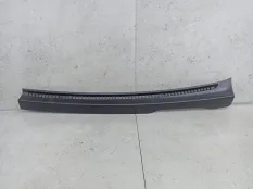 Декоративная накладка торпедо правая верхняя Mercedes-Benz GLC Coupe C253 2018 A2536890100