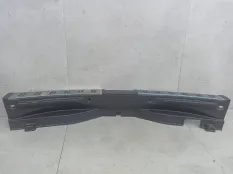 Накладка внутренняя на заднюю панель кузова Nissan Qashqai+2 J10 2010 84992EY10A
