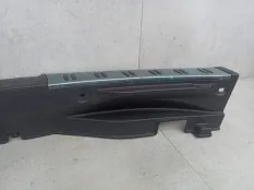 Накладка внутренняя на заднюю панель кузова Nissan Qashqai+2 J10 2010 84992EY10A