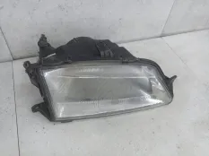 Фара правая Peugeot 306 1993 6205K5