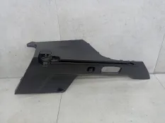 Обшивка отсека багажника правая Renault Megane 4 (2016 - 2020) 799113717R