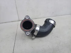 Патрубок интеркулера Renault Megane 3 2010 8200715610