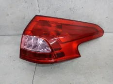 Фонарь задний правый Citroen C5 2 2010 9681074080