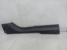 Накладка внутренняя на порог передняя левая Renault Megane 4 (2016 - 2020) 769525403R