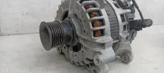 Генератор BMW 5 G30/G31 2019 8571358