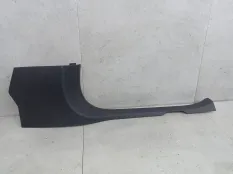 Накладка внутренняя на порог передняя правая Mercedes-Benz C W205 (2014 - 2018) A2056860636