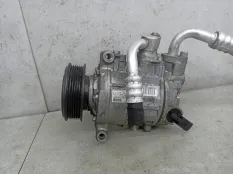 Компрессор кондиционера Audi A4 B8 2011 8KD260805