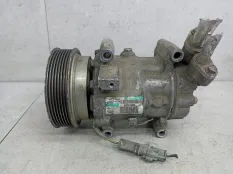 Компрессор кондиционера Renault Clio 3 2007 8200819568