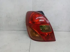 Фонарь задний левый Toyota Corolla Verso E121 2003 8155113530