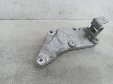 Кронштейн впускного коллектора Mercedes-Benz GLC Coupe C253 2018 A6510940039