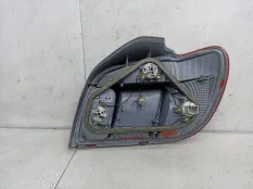 Фонарь задний левый Toyota Yaris XP10 2003 8156052380