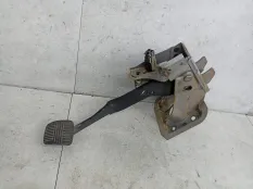 Педаль тормоза Nissan X-Trail T30 2003 465018H805