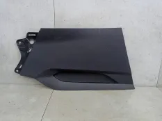 Декоративная накладка центральной консоли Peugeot 3008 2 2017 9827749777