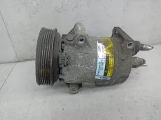 Компрессор кондиционера Renault Scenic 2 2005 8200050141