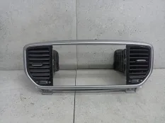 Рамка магнитолы Kia Sportage 4 рест. 2021 84740F1AB0QB1