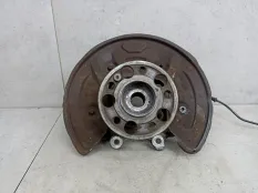 Кулак задний левый Mercedes-Benz GLC Coupe C253 2018 A2133572500