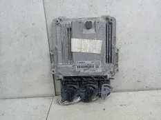 Блок управления двигателем Renault Megane 3 2009 237100323R