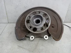 Кулак задний правый Mercedes-Benz GLC Coupe C253 2018 A2133572600