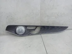 Декоративная накладка двери передней правой Mercedes-Benz GLC Coupe C253 2018 A2057201209