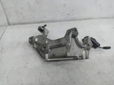 Кронштейн ТНВД Renault Scenic рест. 2000 7700115681