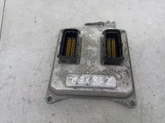 Блок управления двигателем Opel Vectra C 2005 55355631