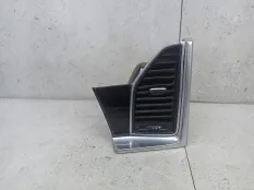 Дефлектор обдува салона правый Porsche Macan 95B (2014 - 2019) 95B819202D