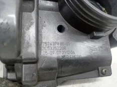 Дроссельная заслонка Peugeot 308 2011 V757437980