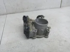 Дроссельная заслонка Toyota Yaris 2 XP90 2009 2203047010