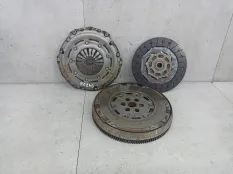Комплект сцепления Peugeot 2008 2 2021 9813700880