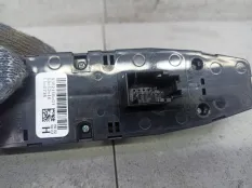 Блок управления стеклоподъемниками передней левой BMW X5 F15 2016 9362116