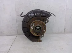 Кулак передний правый Volkswagen Golf 6 2009 1K0407256AA