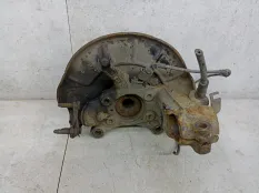 Кулак передний левый Volkswagen Golf 6 2009 1K0407255