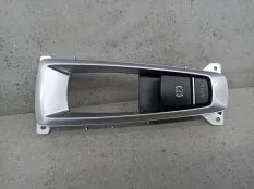 Кнопка ручного тормоза (ручника) BMW X5 F15 2018 6822520