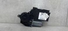 Моторчик стеклоподъемника задний левый Volkswagen Touareg (2002 - 2007) 7L0959795