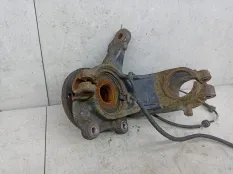 Кулак передний левый Citroen C4 Cactus 2015 ZZPCT000