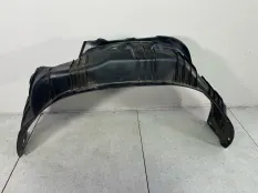 Подкрылок задний левый Toyota Hilux 8 рест. 2023 656380K100