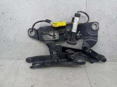 Петля капота левая BMW 5 F10/F11 рест. 2017 7249887