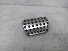 Накладка на педаль Mercedes-Benz C W205 2017 A1702900182