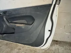 Дверь правая Ford Fiesta 6 2013 1806117