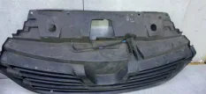 Решетка радиатора Renault Trafic 3 (2014 - 2019) 8200721895